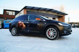 Tesla X satin gold dust hel foliering, it`s a wrap, foto