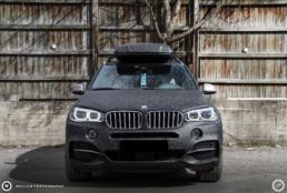 BMW X5 helfoliert i 3M 1080 custom camo, foto